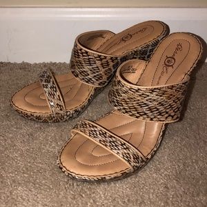 born sandals, marked size 6 (seem to run small)